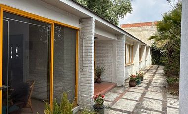 Casa en venta como Terreno Av Toluca Olivar de los Padres Alvaro Obregón