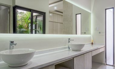 Residencia en Venta muy amplia, inteligente en Lomas del Mar