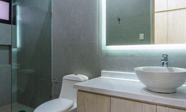 Residencia en Venta muy amplia, inteligente en Lomas del Mar