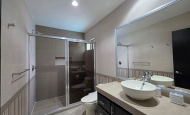 Casa en Venta hermosa totalmente equipada Lomas de la Rioja