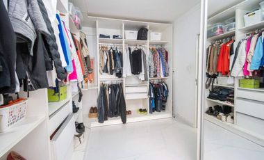 EN VENTA GRAN INMUEBLE EN GUADALUPE RESIDENCIAL