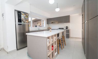 EN VENTA GRAN INMUEBLE EN GUADALUPE RESIDENCIAL