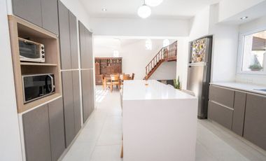 EN VENTA GRAN INMUEBLE EN GUADALUPE RESIDENCIAL