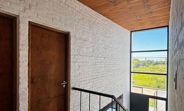 DEPARTAMENTO DUPLEX 2 DORM.COCHERA-PATIO-ESTRENAR