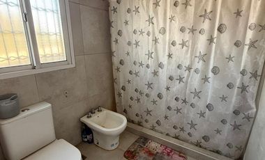 Se vende casa en Santo Tomé