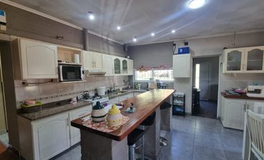 VENTA - IDEAL EMPRENDIMIENTO CANINO CON VIVIENDA