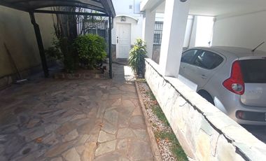 Casa de 4 ambientes en San Martin