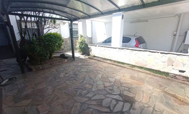 Casa de 4 ambientes en San Martin