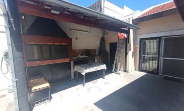 Casa de 4 ambientes en San Martin