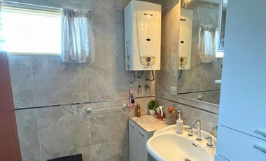 VENTA CASA 4 DORMITORIOS PATIO Y PILETA B. ALBERDI