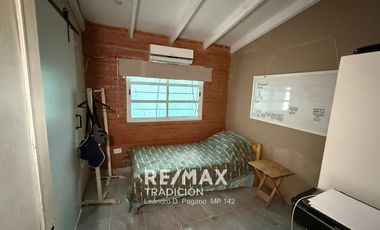 Casa en venta en Barranqueras. 400 mts2, 2 hab.