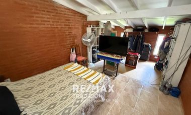 Casa en venta en Barranqueras. 400 mts2, 2 hab.