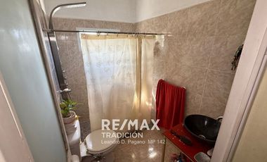 Casa en venta en Barranqueras. 400 mts2, 2 hab.