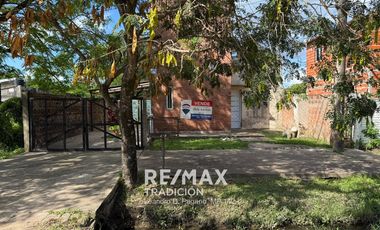 Casa en venta en Barranqueras. 400 mts2, 2 hab.