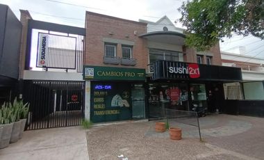 Oficina Comercial - Cerro De Las Rosas - Sobre calle Rafael Núñez - Una planta