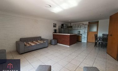 Casa en venta c/ estacionamiento en Valle Lo Campino