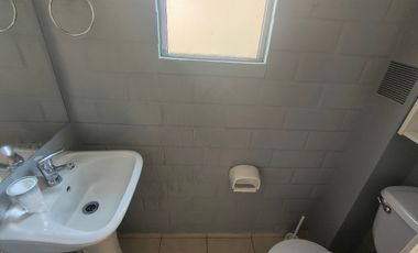 Casa en arriendo 3 dormitorios, 2 baños con patio San bernardo