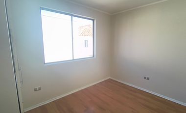 Casa en arriendo 3 dormitorios, 2 baños con patio San bernardo