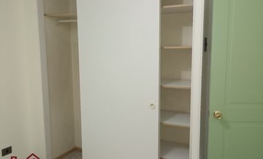 Casa en arriendo c/ estacionamiento en La Florida Alto