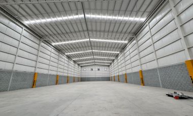 2 BODEGAS INDUSTRIALES EN RENTA | 3,920 M² | 4 ANDENES | IDEAL EXPANSIÓN EN GOMEZ PALACIO, DGO.