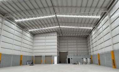 BODEGA INDUSTRIAL EN RENTA EN GÓMEZ PALACIO, DGO  | 1,960 M² | 14 M ALTURA | ANDENES + 300 KVA
