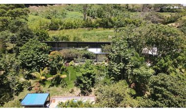 VENTA DE FINCA EN CIUDAD BOLIVAR SUROESTE DE ANTIOQUIA