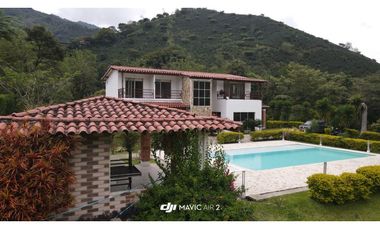 VENTA DE FINCA EN CIUDAD BOLIVAR SUROESTE ANTIOQUEÑO