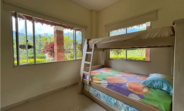 VENTA DE FINCA EN CIUDAD BOLIVAR SUROESTE ANTIOQUEÑO