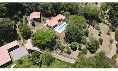 VENTA DE FINCA EN CIUDAD BOLIVAR SUROESTE DE ANTIOQUIA