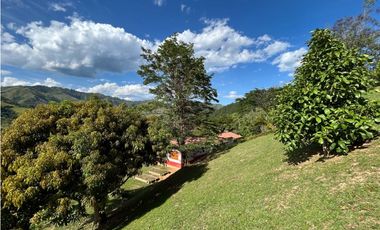 VENTA DE FINCA EN CIUDAD BOLIVAR SUROESTE DE ANTIOQUIA