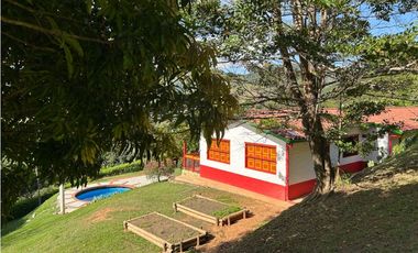 VENTA DE FINCA EN CIUDAD BOLIVAR SUROESTE DE ANTIOQUIA