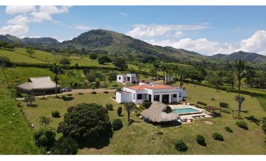 VENTA DE FINCA EN TARSO SUROESTE ANTIOQUEÑO