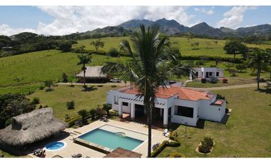 VENTA DE FINCA EN TARSO SUROESTE ANTIOQUEÑO