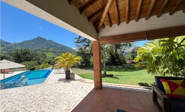 VENTA DE FINCA EN VENECIA SUROESTE ANTIOQUEÑO