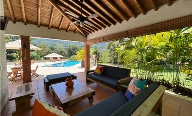 VENTA DE FINCA EN VENECIA SUROESTE ANTIOQUEÑO