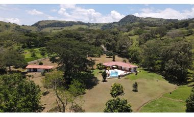 VENTA DE FINCA EN VENECIA SUROESTE ANTIOQUEÑO