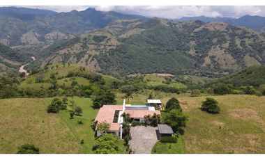 VENTA DE FINCA EN TARSO SUROESTE ANTIOQUEÑO