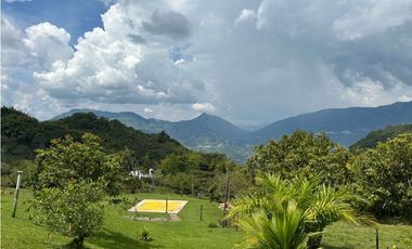 VENTA DE FINCA EN VENECIA SUROESTE DE ANTIOQUIA