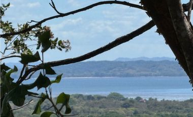 Venta de Finca 17.75 Hectareas en Playa Santa Catalina Panama