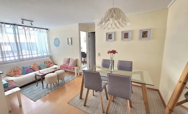 EXCLUSIVO DEPARTAMENTO EN VITACURA 2D 2B 1E