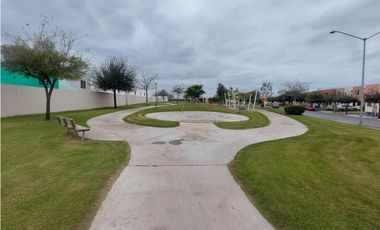 Casa en  renta Valle Castilla en Salinas Victoria N.L.