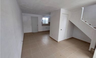 Casa en  renta Valle Castilla en Salinas Victoria N.L.