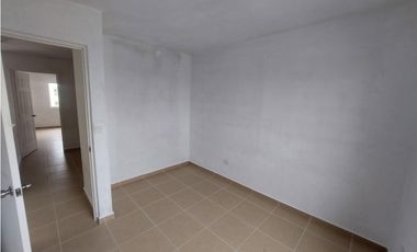 Casa en  renta Valle Castilla en Salinas Victoria N.L.