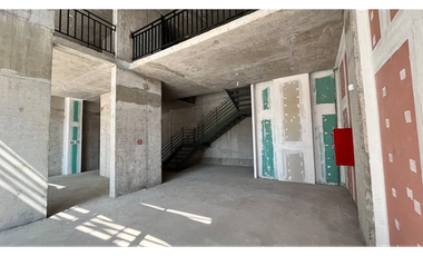 Arriendo Local Comercial, Vicuña Mackenna, La Florida