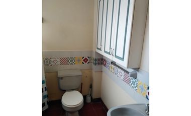 DESIERTO PROPIEDADES VENDE CASA DE 2 PISOS – VILLA SAN ANDRÉS