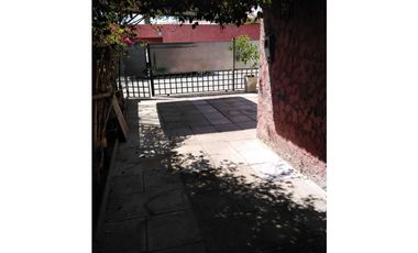 DESIERTO PROPIEDADES VENDE CASA DE 2 PISOS – VILLA SAN ANDRÉS