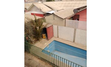 DESIERTO PROPIEDADES VENDE CASA DE 2 PISOS – VILLA SAN ANDRÉS