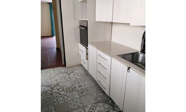 DESIERTO PROPIEDADES VENDE CASA DE 2 PISOS – VILLA SAN ANDRÉS