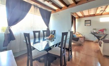 Casa 6 dorm 8 Estacionamientos Logia Patio Venta San Miguel