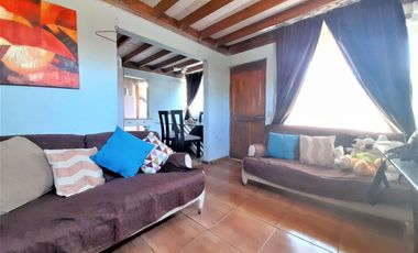 Casa 6 dorm 8 Estacionamientos Logia Patio Venta San Miguel